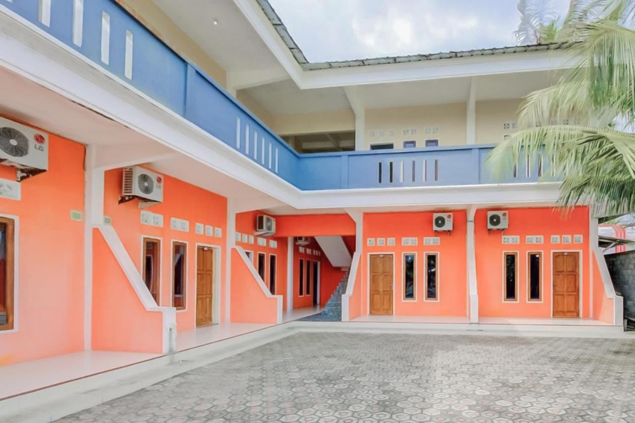 Reddoorz Near Pamugaran Beach פנגנדאראן מראה חיצוני תמונה